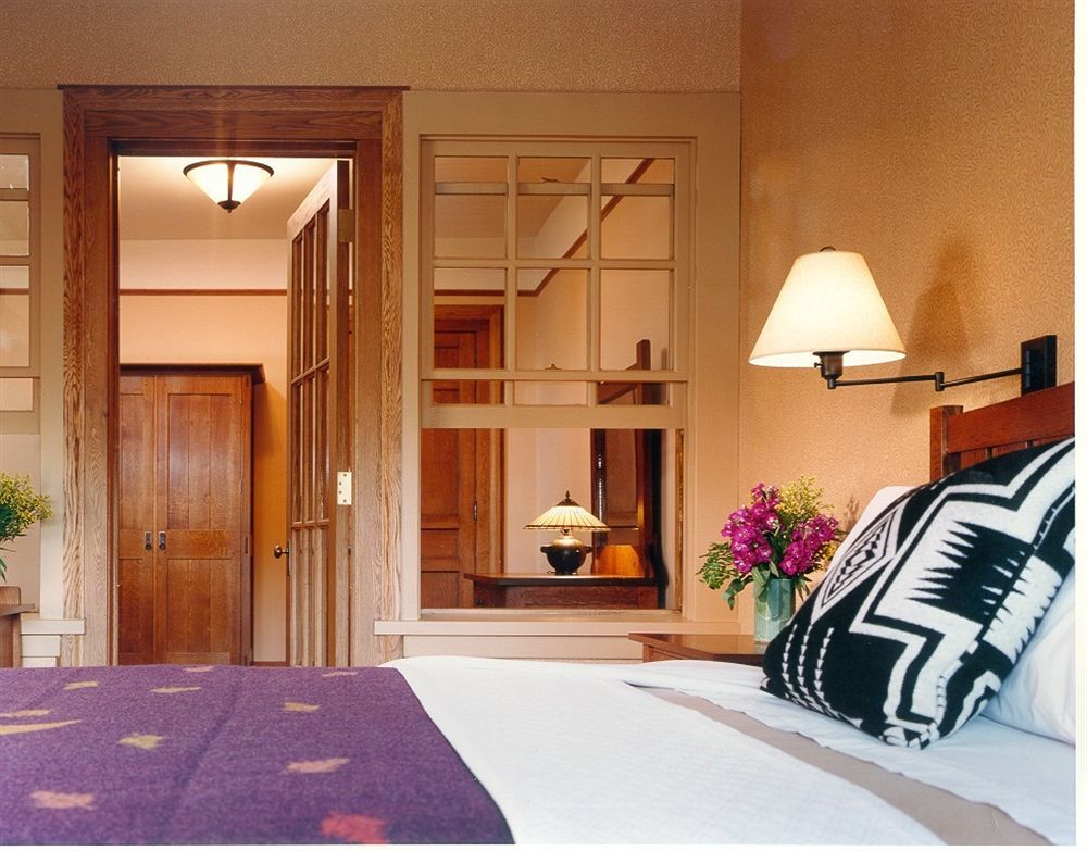 Roycroft Inn East Aurora Dış mekan fotoğraf