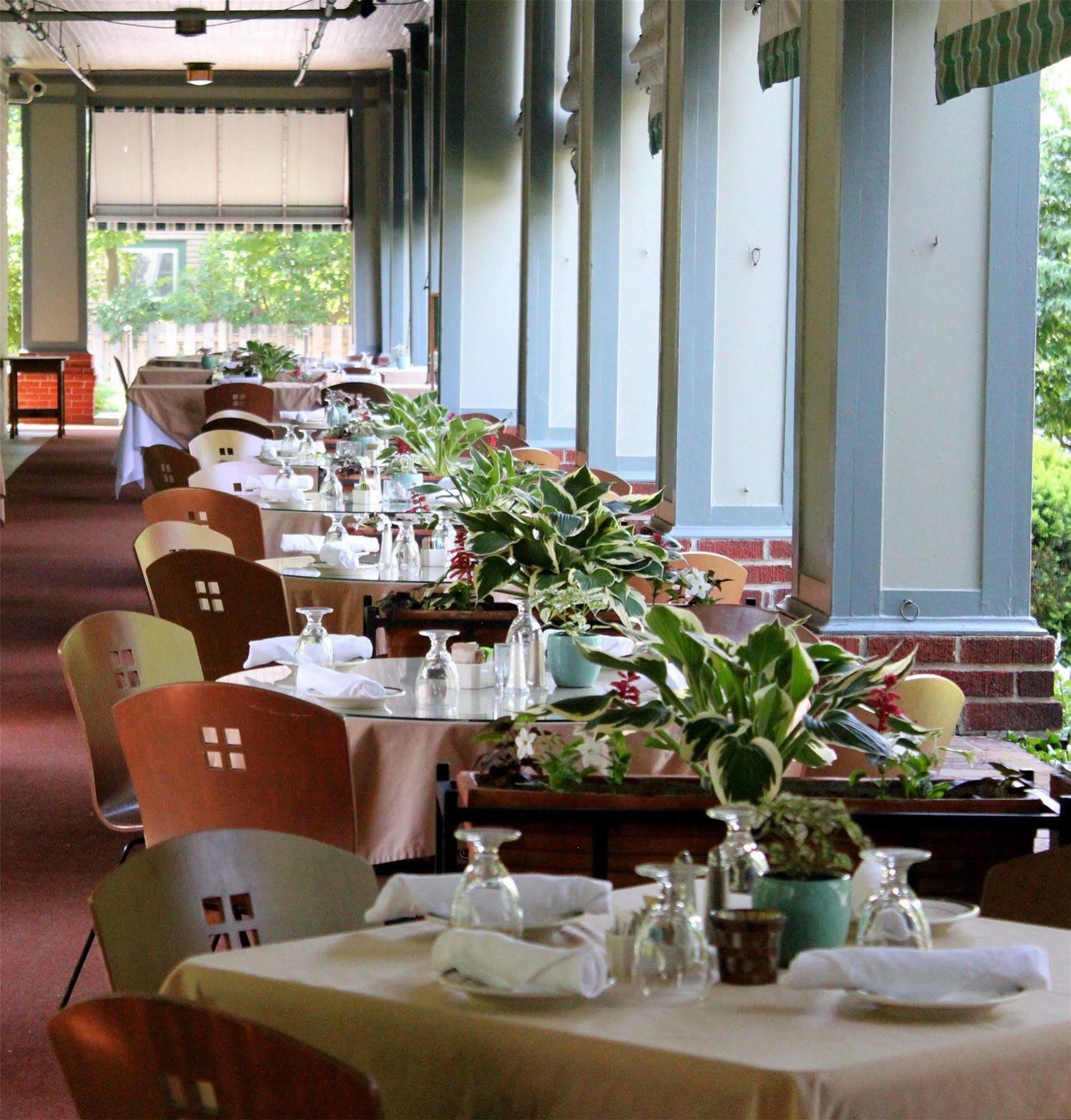 Roycroft Inn East Aurora Dış mekan fotoğraf